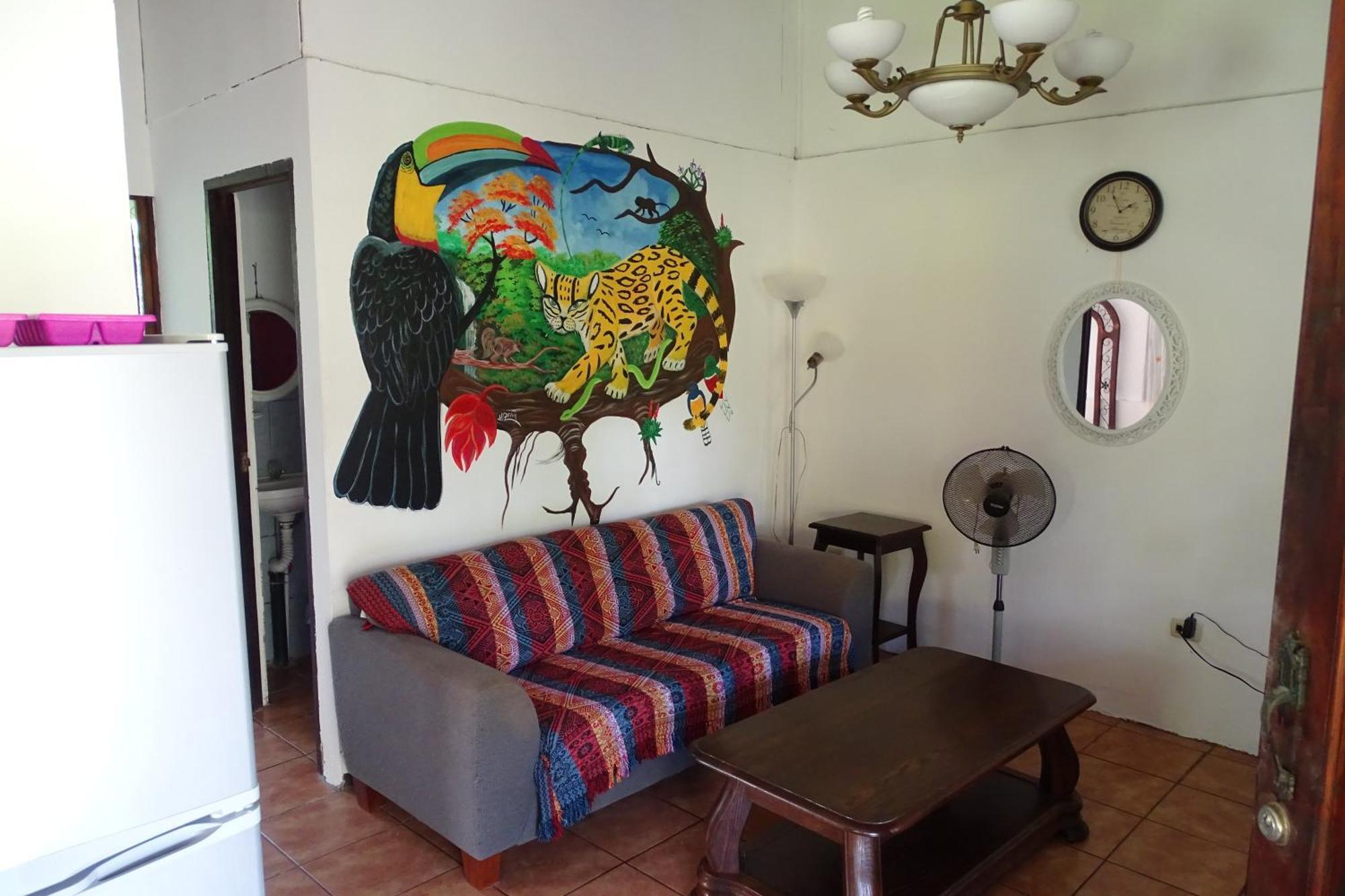 Cabinas Los Tucanes Cahuita Eksteriør bilde